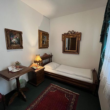 Hotel Razgorsek Веленье Экстерьер фото