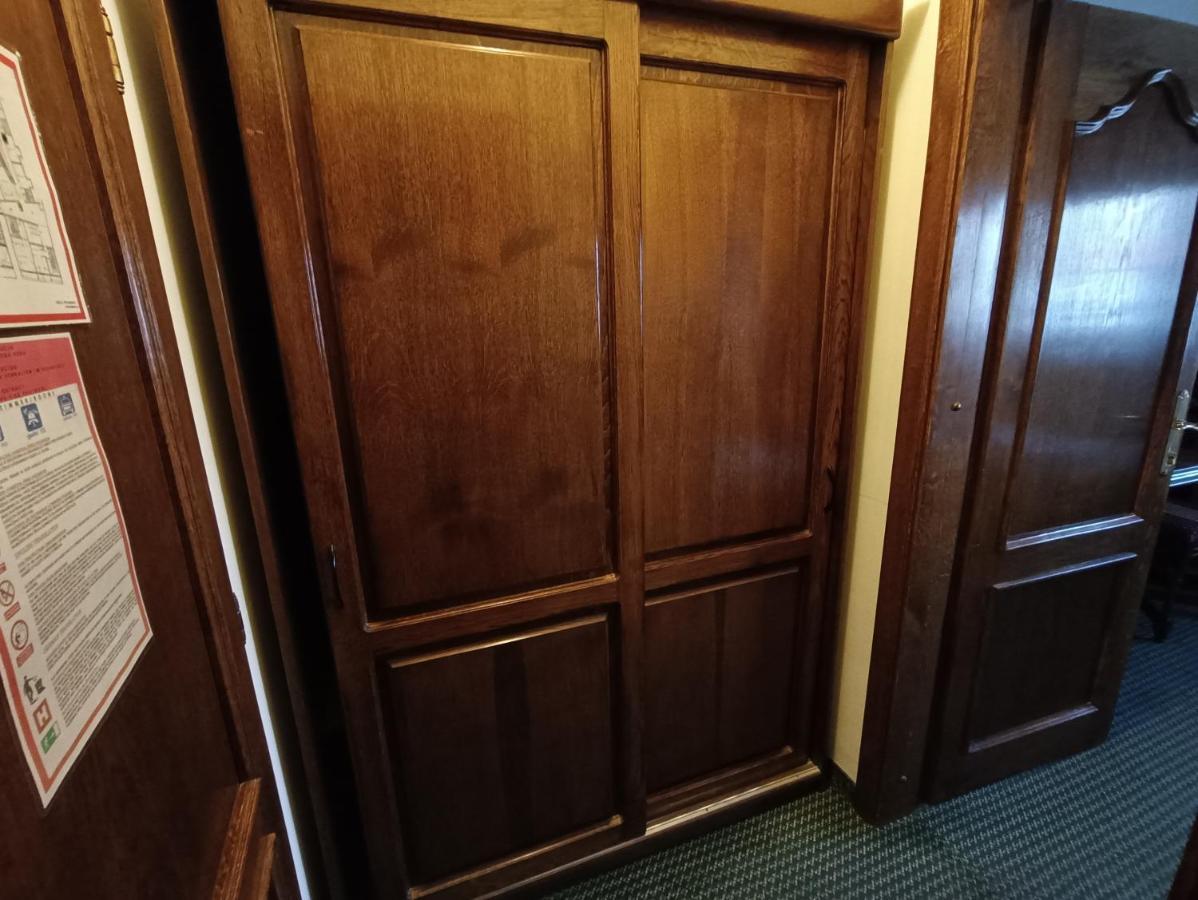 Hotel Razgorsek Веленье Экстерьер фото