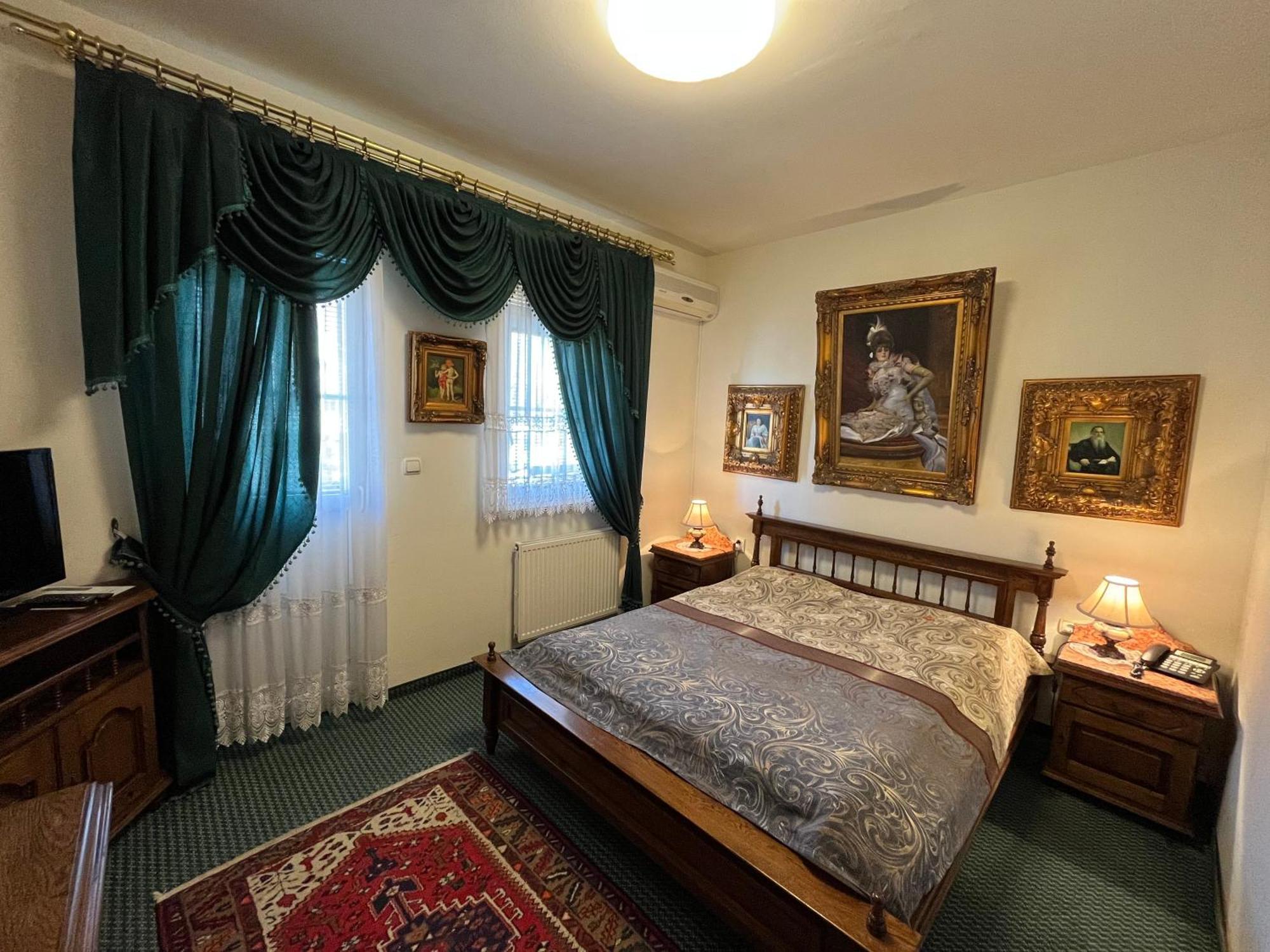 Hotel Razgorsek Веленье Экстерьер фото