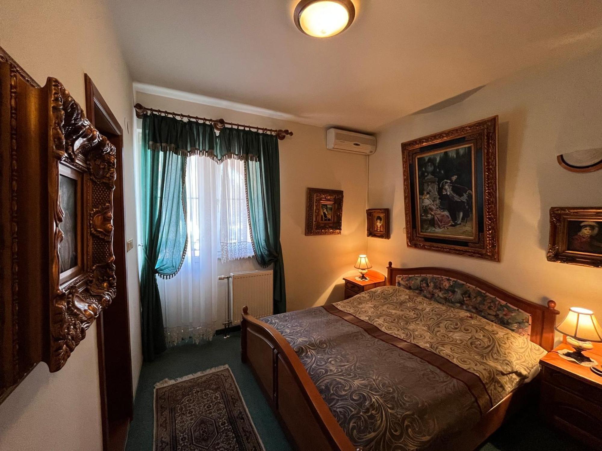 Hotel Razgorsek Веленье Экстерьер фото