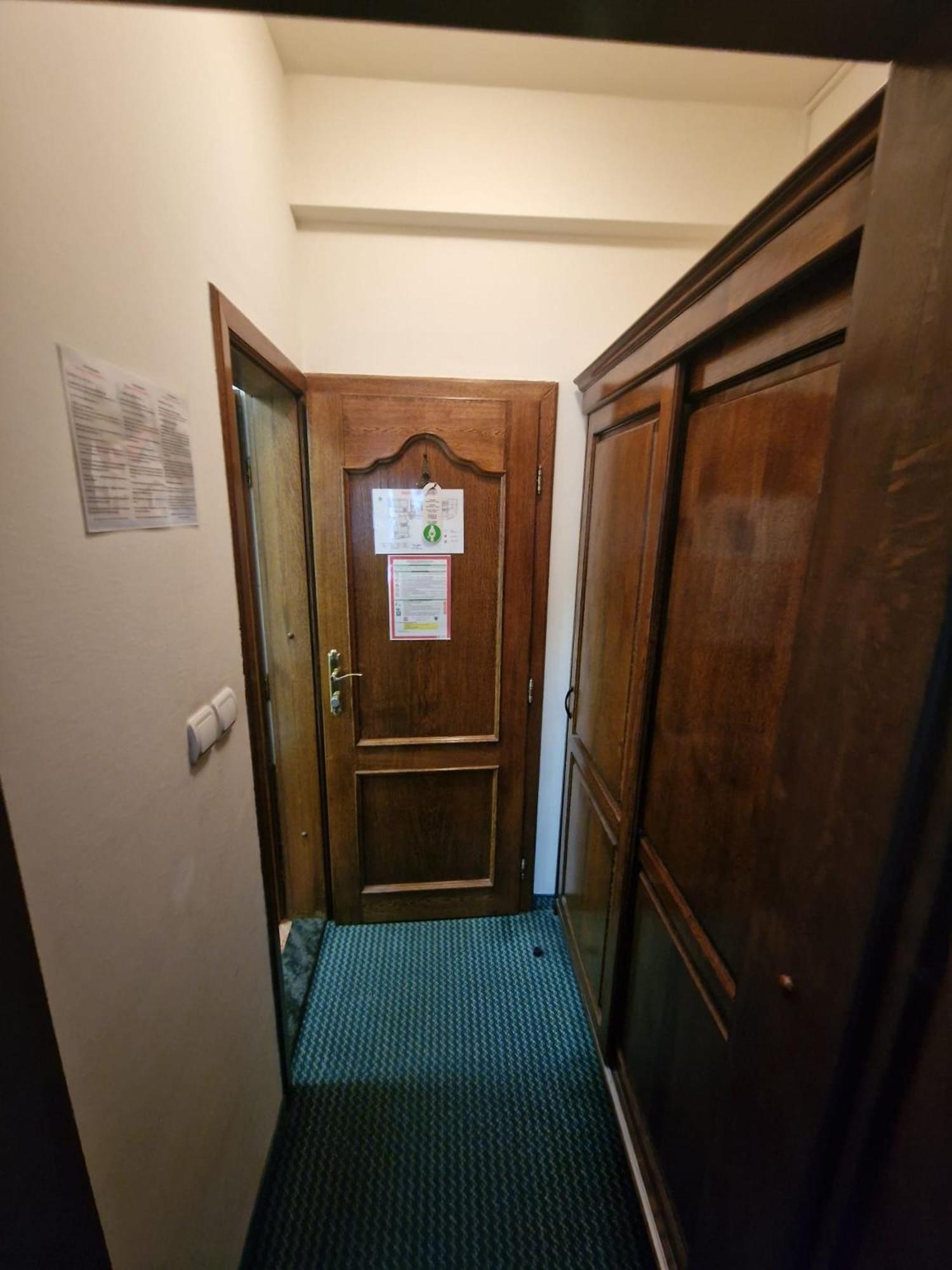 Hotel Razgorsek Веленье Экстерьер фото