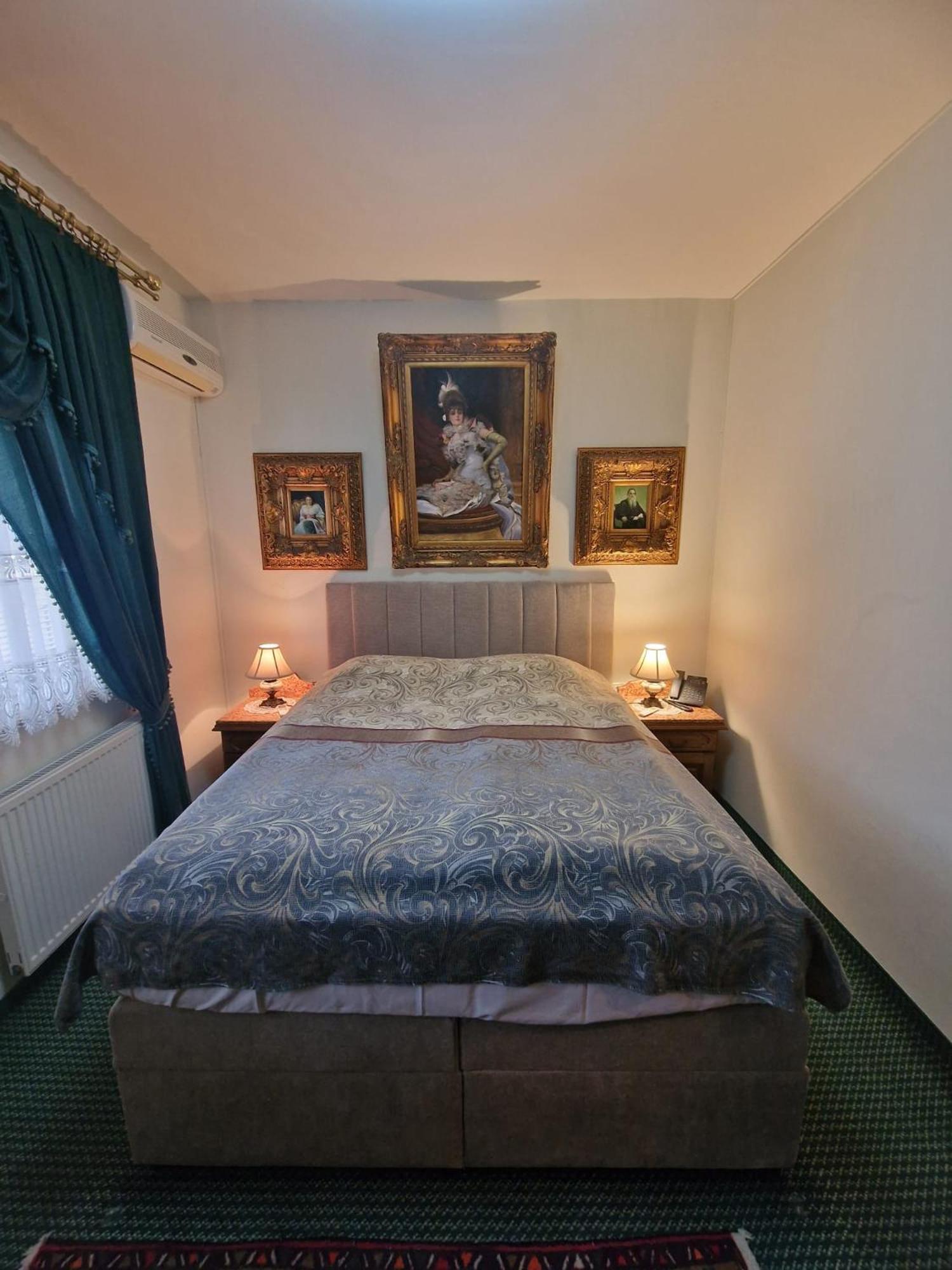 Hotel Razgorsek Веленье Экстерьер фото